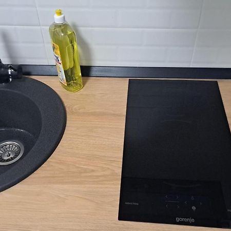 Apartament Kitty Centrul Istoric Крайова Екстериор снимка