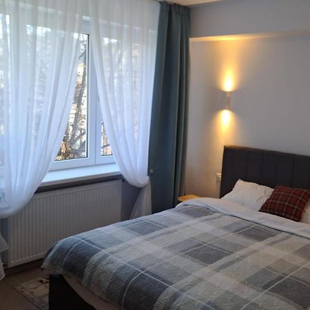 Apartament Kitty Centrul Istoric Крайова Екстериор снимка