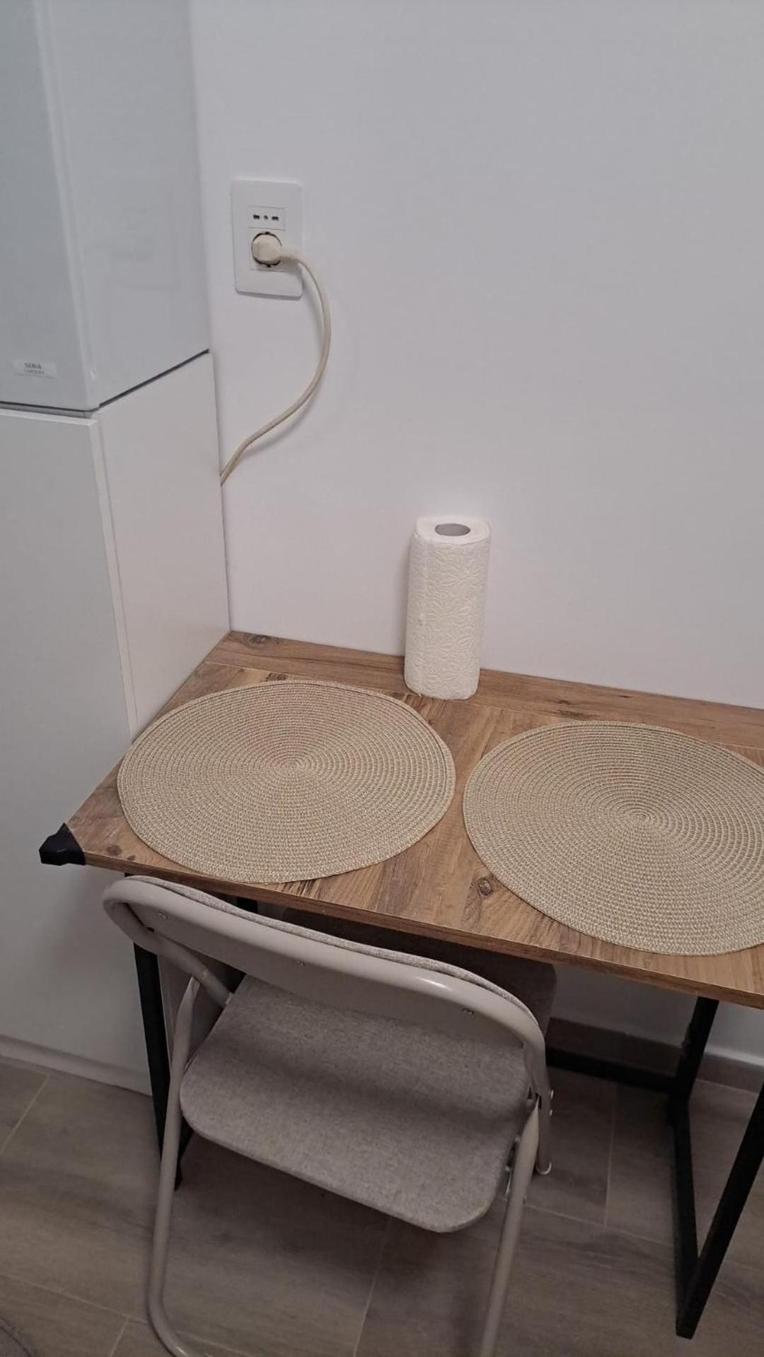 Apartament Kitty Centrul Istoric Крайова Екстериор снимка